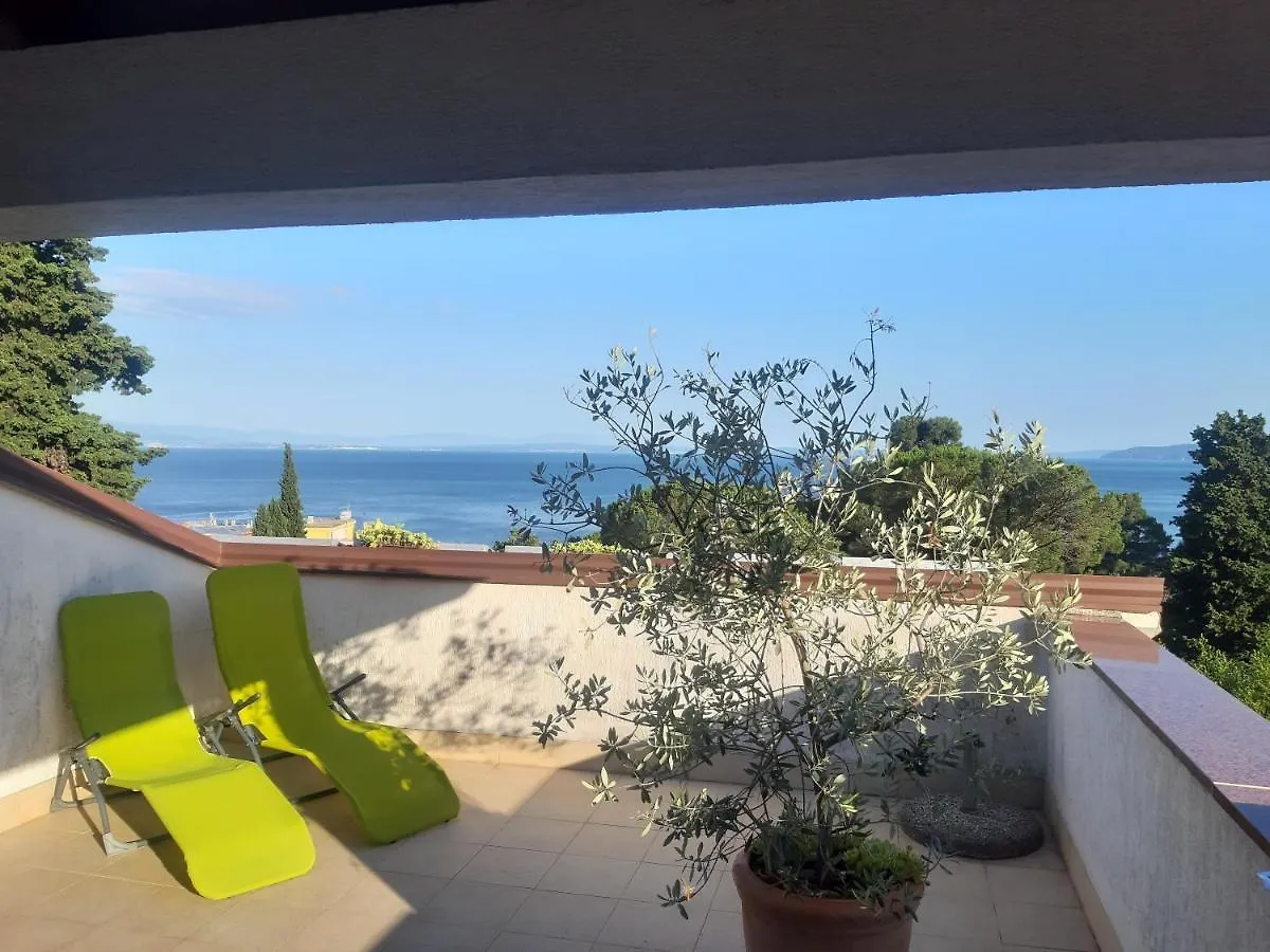 Apartments Stella Οπατία