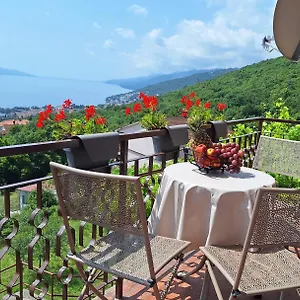 Marini Apartment