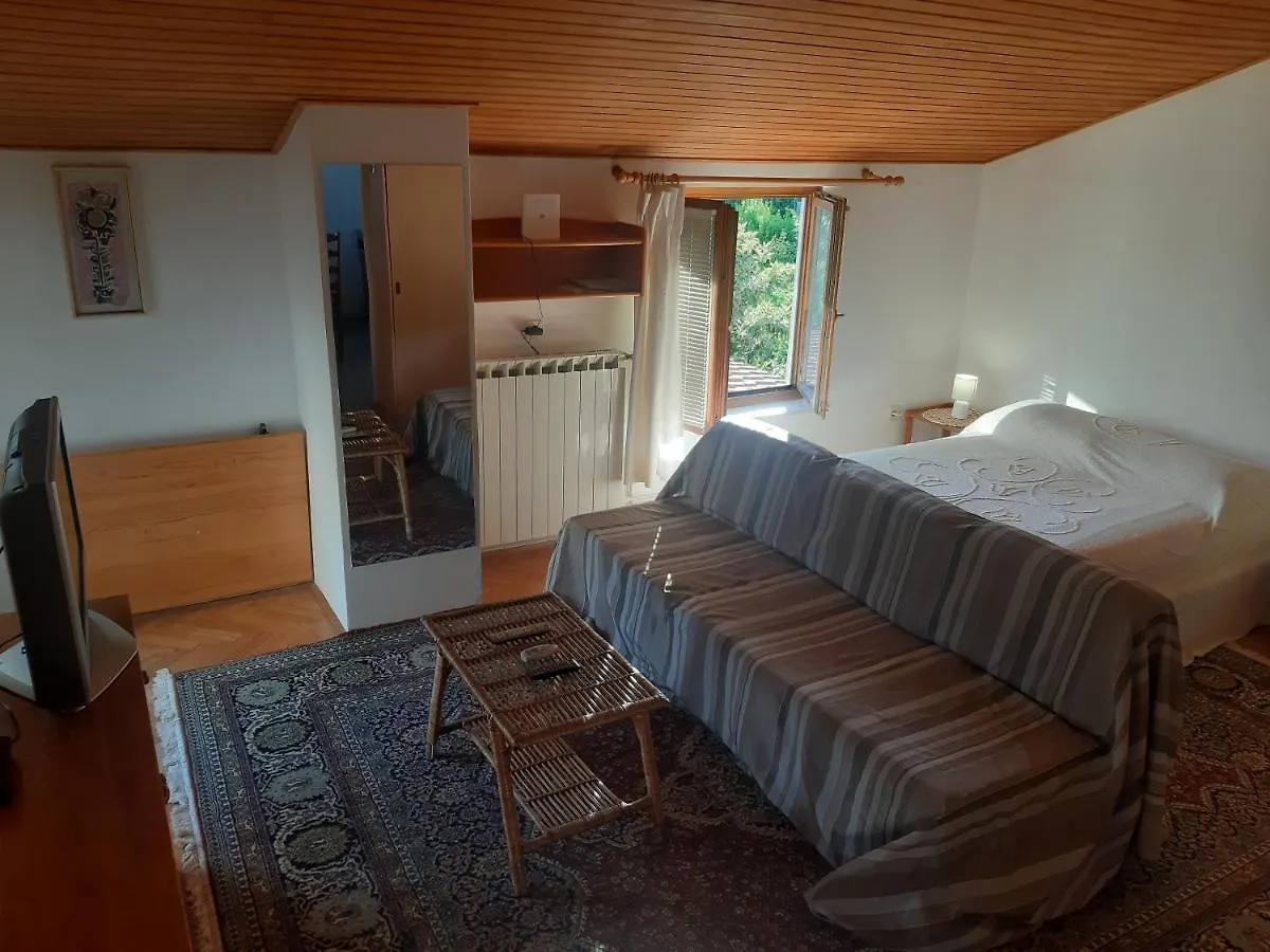 Apartments Stella Opatija 0*,